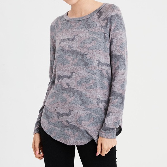 American Eagle Outfitters Tops - NWT American Eagle Soft & Sexy Plush Top